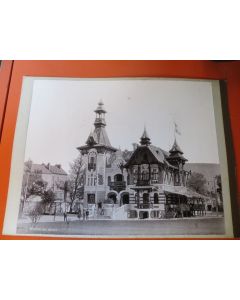 Photo Village Suisse Pavillon des Hôtels 1896