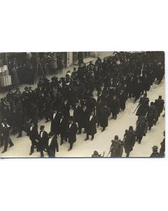 Carte postale Hérault 34 Montpellier Défilé funéraire rue de la Loge (9)