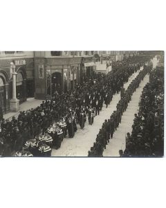 Carte postale Hérault 34 Montpellier Défilé funéraire rue de la Loge (14)