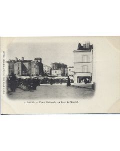 Carte postale France Bazas Gironde Place nationale un jour de marché