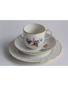 Tasse Assiette à dessert porcelaine KPM Berlin Allemagne