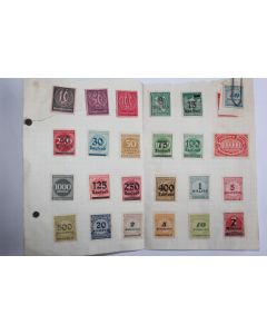 Timbres services Allemand collé avec charnière sur feuille neufs 1923